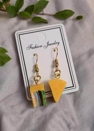 Креативные серьги тортики