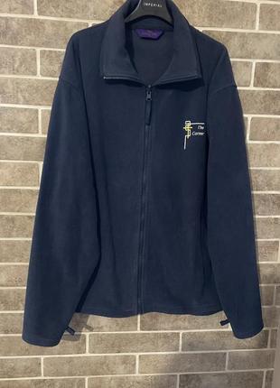 Спортивная кофта