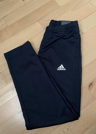 Штани від adidas
