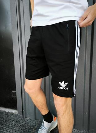 Мужские шорты adidas чёрные
