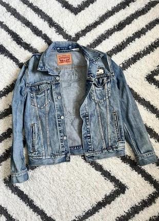 Джинсовая куртка levi's red tab denim jacket