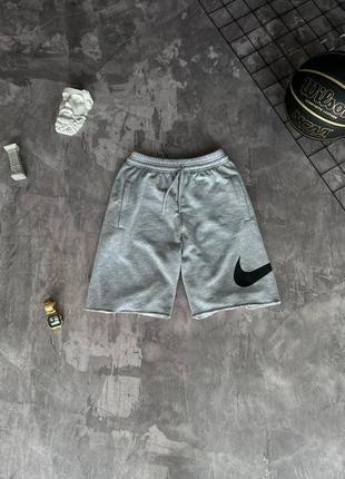 Серые шорты nike мужские хлопковые