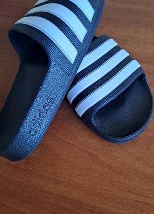 Шлепанцы adidas