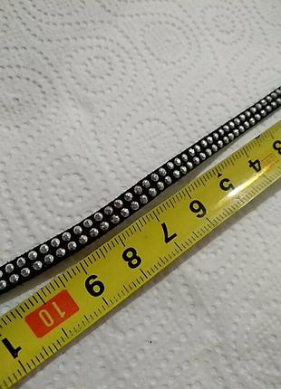 Узкий чёрный чокер с декором freedom . длина от края до края цепочки 38 см.