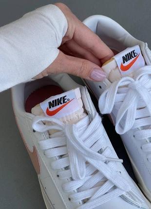 Жіночі кросівки nike blazer low white/pink3 фото