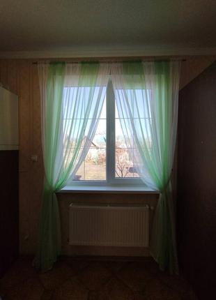 Тюль два цвета из двух половинок белая с салатовым