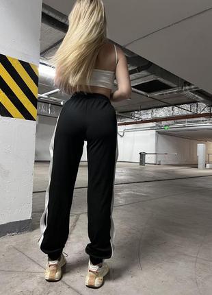 Штани на кнопках з лампасами