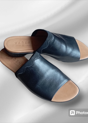 Кожаные шлепки