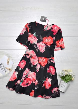 Красиве плотне плаття в квіти by very.