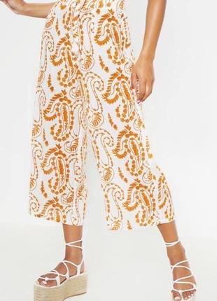 Укорочені кюлоти пейслі prettylittlething
