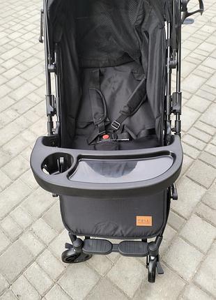 Прогулянкова коляска