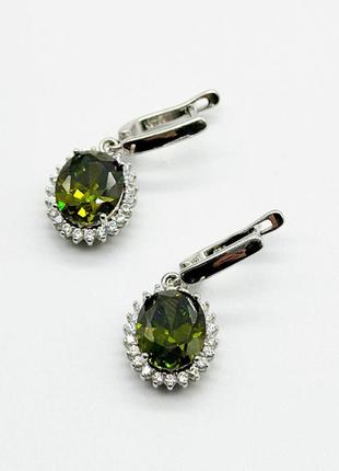Серебряные серьги со вставкой фианит