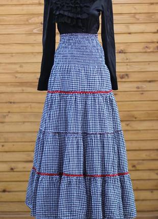 Дуже гарна пишна спідниця міді