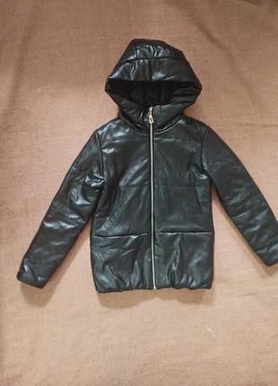 Куртка теплая демисезонная. размер 140