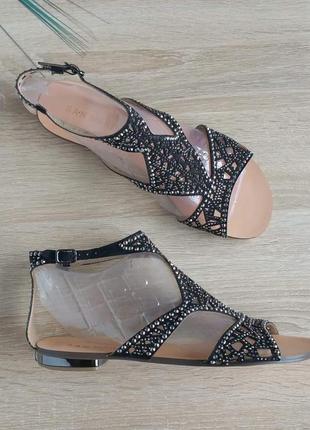 Босоножки san marina