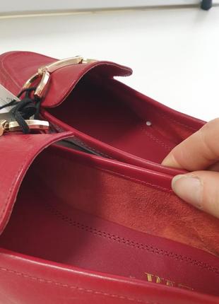 Актуальні натуральні шкіряні лофери zara бордо натуральна шкіра туфлі