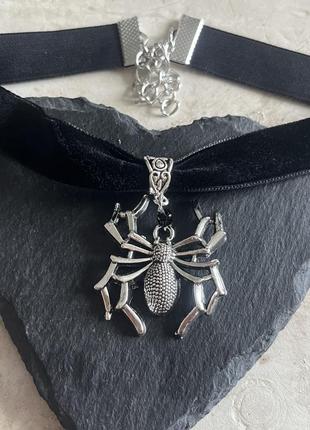 Готичне кольє-павук. чорне оксамитове намисто. павутина. вікторіанський стиль