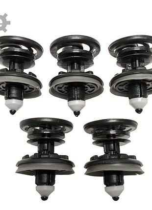 Кліпси обшивки дверей golf 4 volkswagen 7l6868243 комлект 5шт