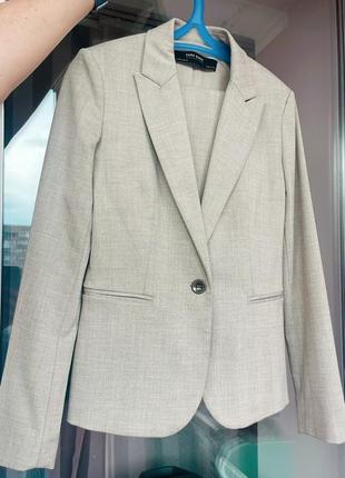 Женский костюм zara (s)