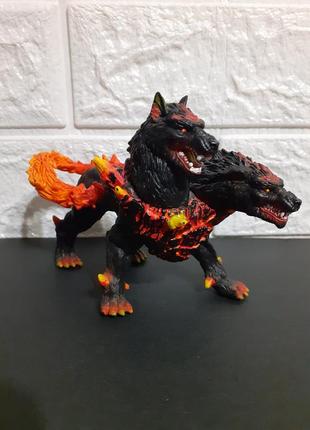 Іграшка фігурка schleich пекельна гонча