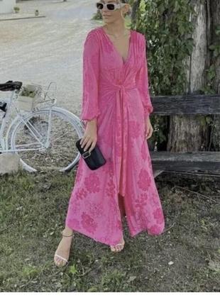 Zara платье миди розовое