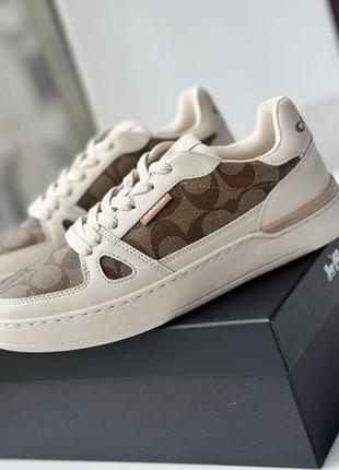 Кросівки коуч