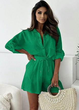 Жіночий костюм