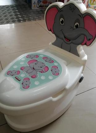 Детский обучающий горшок слоник со звуком, светом и держателем для туалетной бумаги pilsan