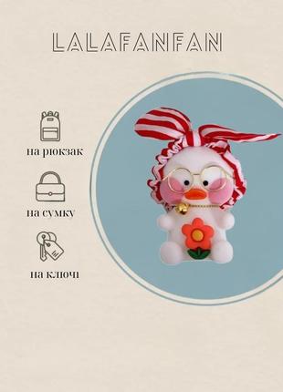 Lalafanfan лалафанфан міні каченя біла качка з червоним і білим волоссям, що тримає маленька червона квітка м'які ніжні милі
