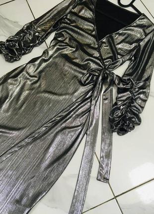 Блестящее металлическое платье с фактурой на запах от shein