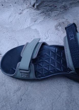 Adidas terrex