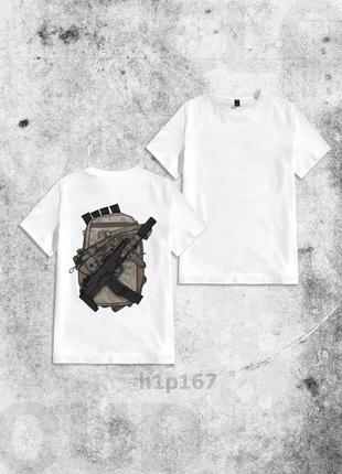 Базові футболки з крутими принтами