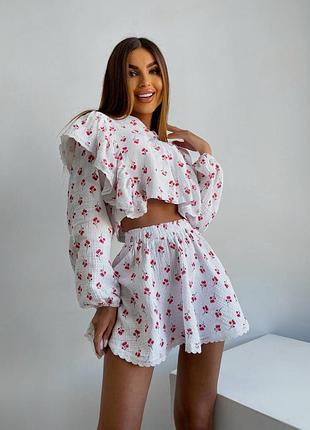 Жіночий літній костюм спідниця і блуза муслін