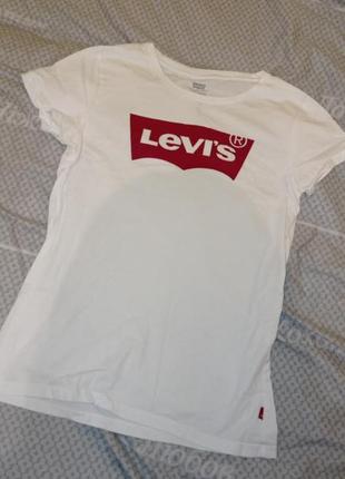 Футболка levi's