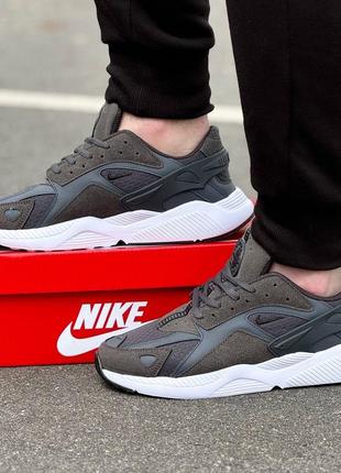 Кроссовки в стиле nike 3