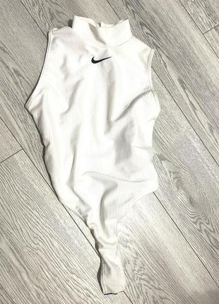 Nike, купальник найк, купальник стрингами, купальник в рубчик, трендовый купальник, фирменный купальник, купальник открытая спина