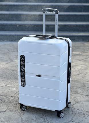 3 шт комплект полипропилен wings  чемодан дорожный  на колесах польша 4 колеса6 фото