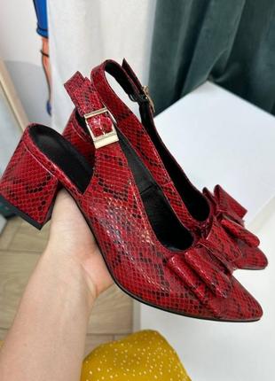 Туфлі слінгбеки з італійської шкіри під рептилію червоні жіночі