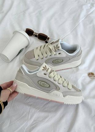 Жіночі кросівки adidas adi2000 beige grey адідас сірого з бежевим кольорів