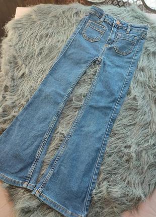 Джинси кльош