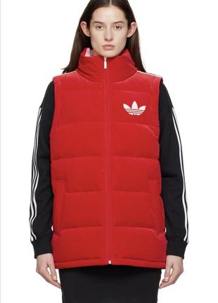 Adidas HER червона вельветова жилетка