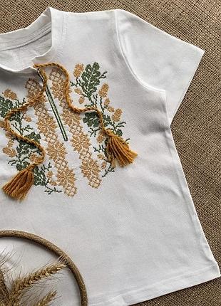 Футболка вишиванка для хлопчика дуб