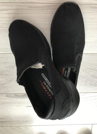 Чоловічі кросівки , мокасіни