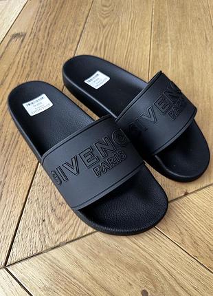 Шлепанцы мужские givenchy