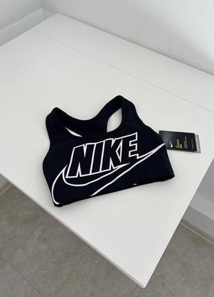 Спортивний топ nike