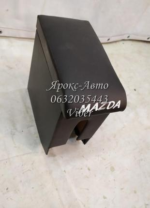 Подлокотник mazda  (черный с надписью) 0000313392 фото