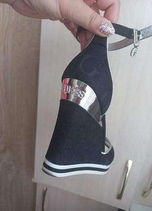 Guess оригинал босоножки 5
