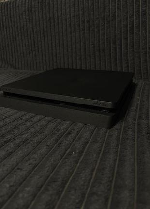 Консоль sony playstation 4 slim 1tb black б/у