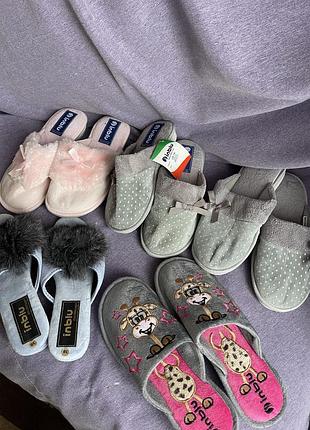 Жіночі домашні капці, тапочки