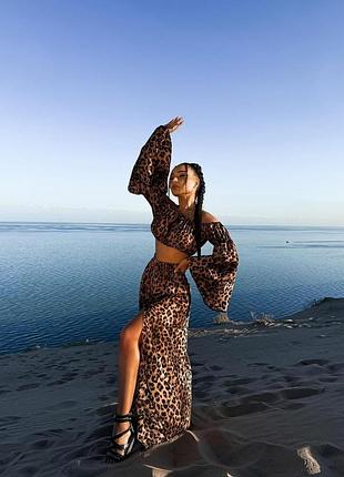 Костюм двійка, топ та штани-спідниця лео